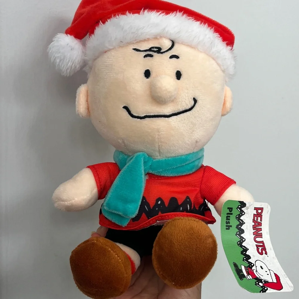 Peanuts Plush Toy with Santa Hat